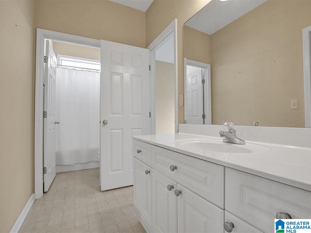 804 Waterford Circle Calera, AL 35040 - Photo 17 of 27