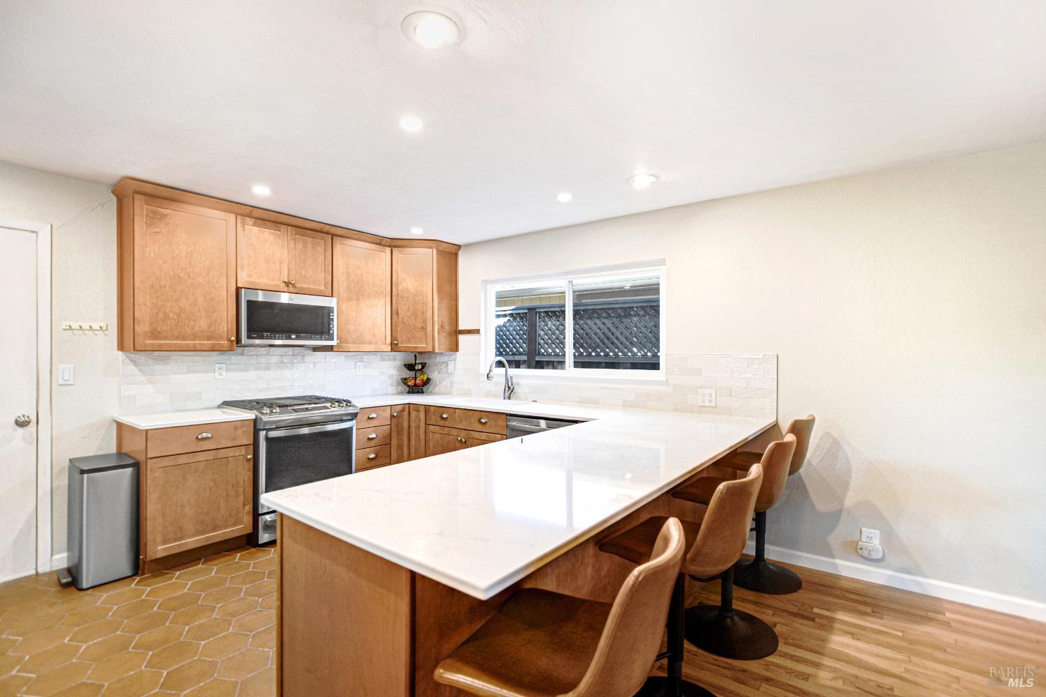 2236 Mission Boulevard Santa Rosa, CA 95409 - Photo 14 of 44