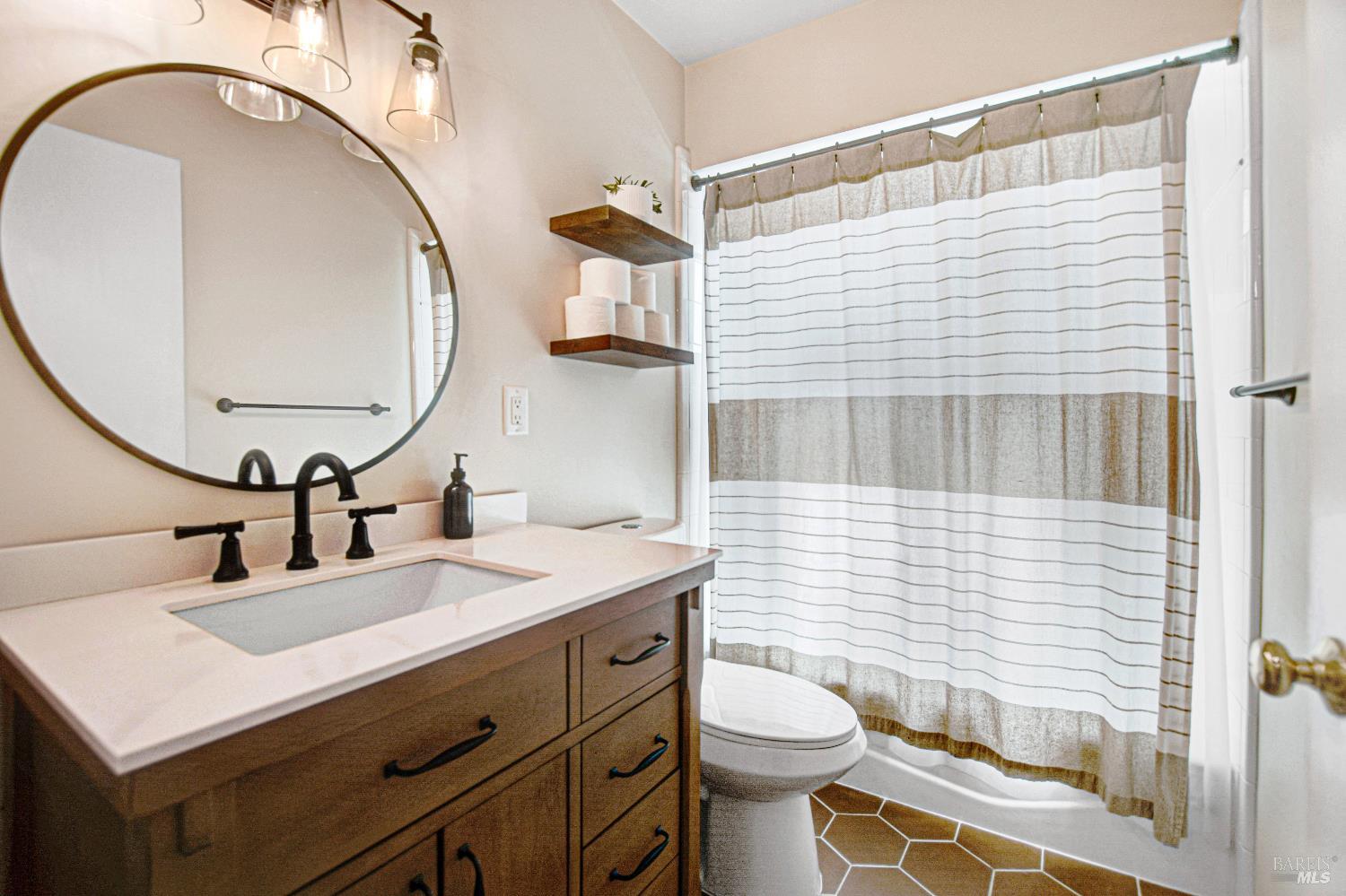 2236 Mission Boulevard Santa Rosa, CA 95409 - Photo 25 of 44