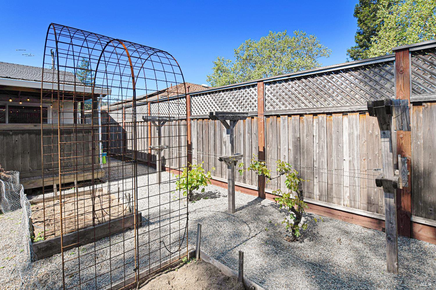 2236 Mission Boulevard Santa Rosa, CA 95409 - Photo 36 of 44