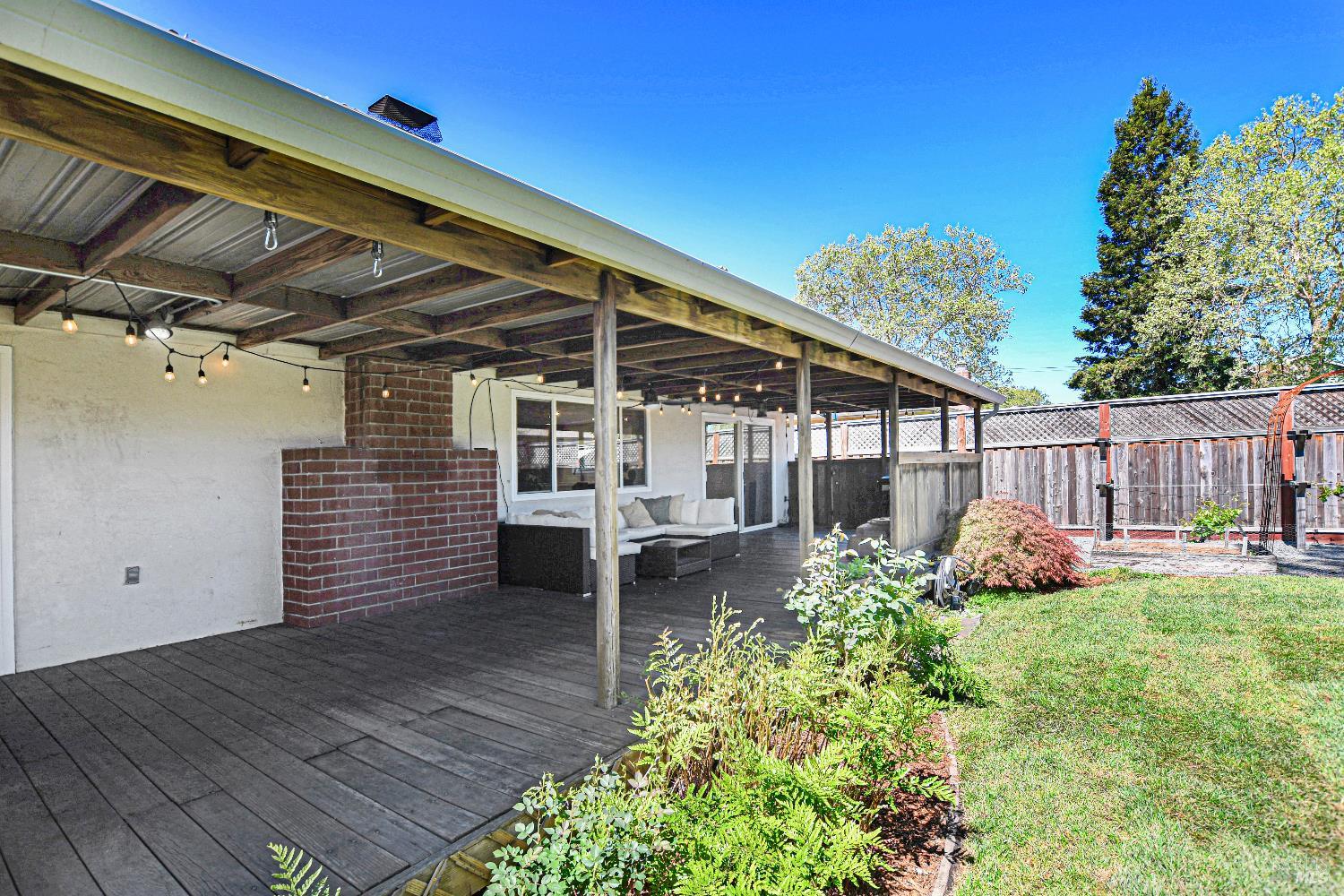 2236 Mission Boulevard Santa Rosa, CA 95409 - Photo 41 of 44