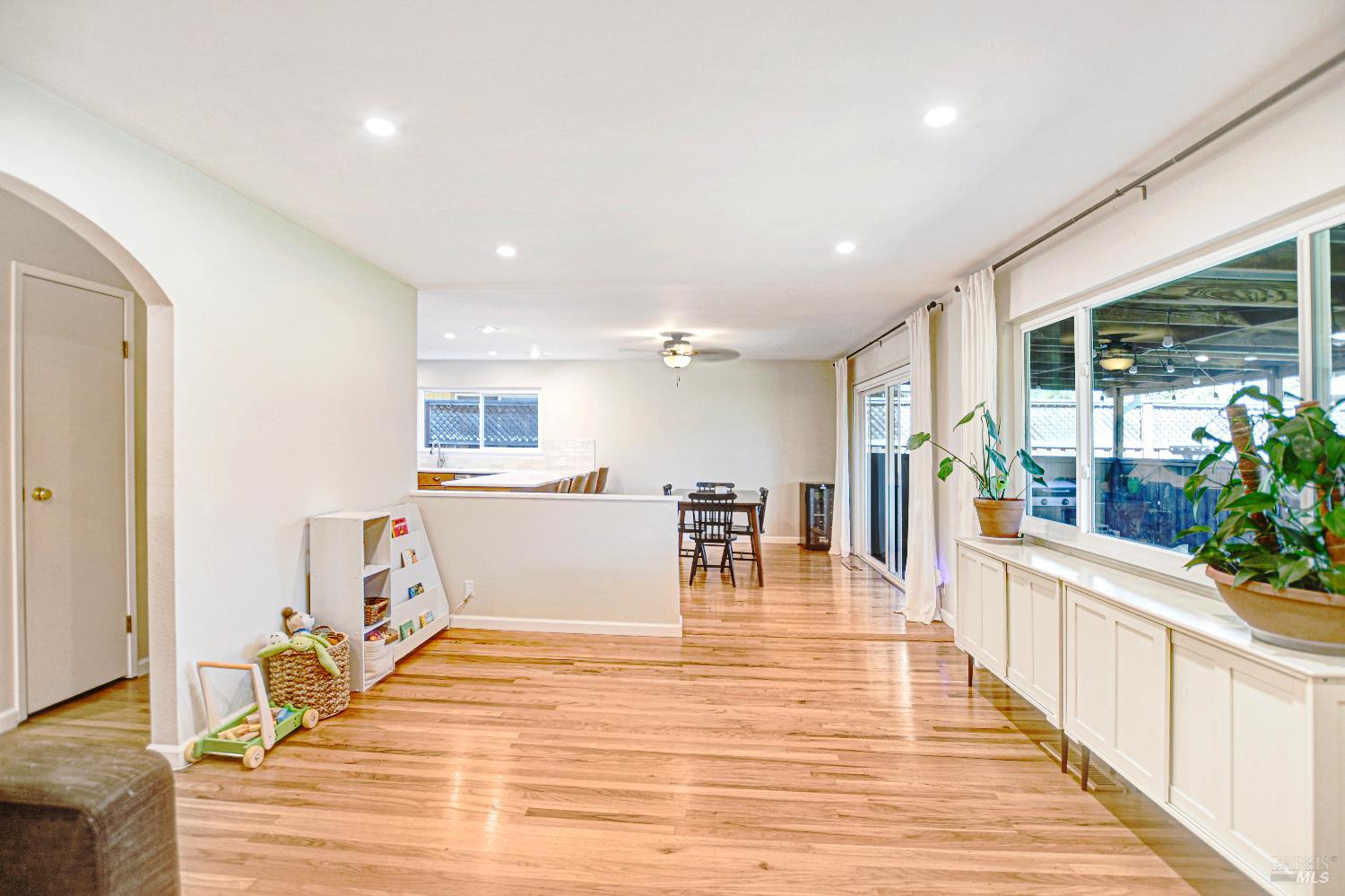 2236 Mission Boulevard Santa Rosa, CA 95409 - Photo 10 of 44