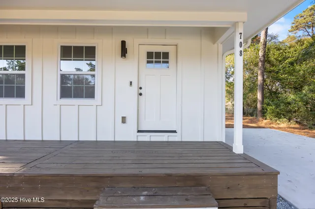 $449,000 | 708 Bonham Avenue, Wilmington, NC 28403