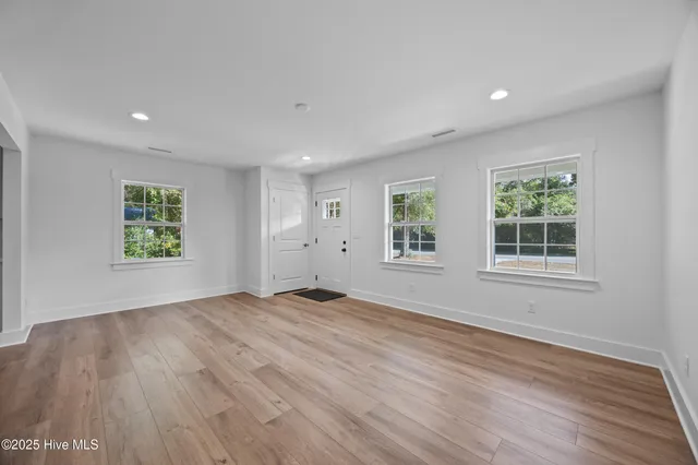 $449,000 | 708 Bonham Avenue, Wilmington, NC 28403