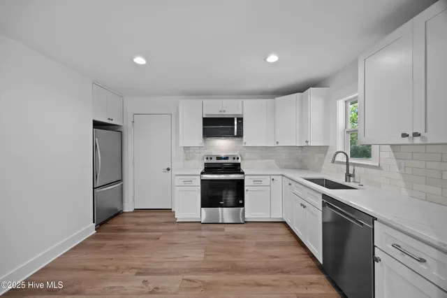 $449,000 | 708 Bonham Avenue, Wilmington, NC 28403