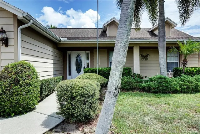$400,000 | 1891 Southwest Idaho Lane, Port St. Lucie, FL 34953