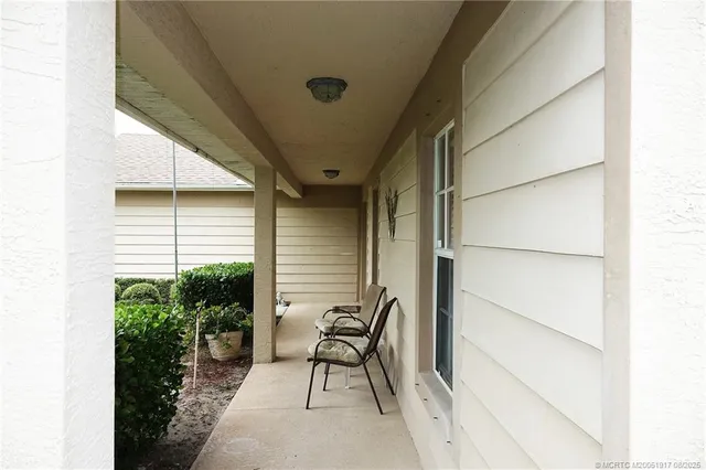 $400,000 | 1891 Southwest Idaho Lane, Port St. Lucie, FL 34953