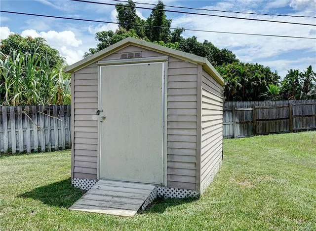 $400,000 | 1891 Southwest Idaho Lane, Port St. Lucie, FL 34953