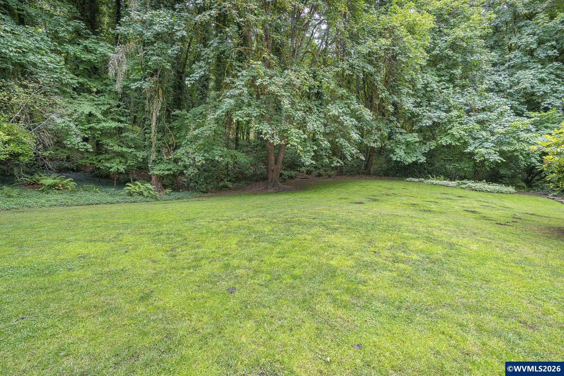3864 Spring Street South Salem, OR 97302 - Photo 6 of 49