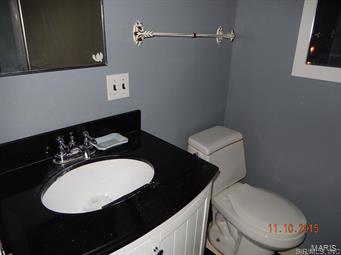 402 Prairie Street Raymond, IL 62560 - Photo 17 of 23 Gallery Image 17