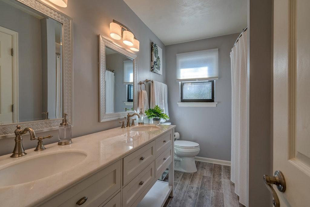 5228 Sundance Road Salem, VA 24153 - Photo 22 of 38 Remodeled Hall Bathroom