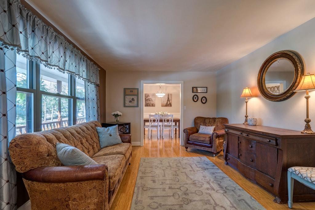 5228 Sundance Road Salem, VA 24153 - Photo 8 of 38 Living Room