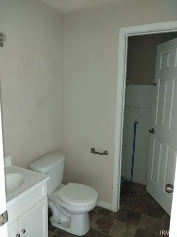 $950 | 127 West Jackson Street, Unit 22 22, Galveston, IN 46932