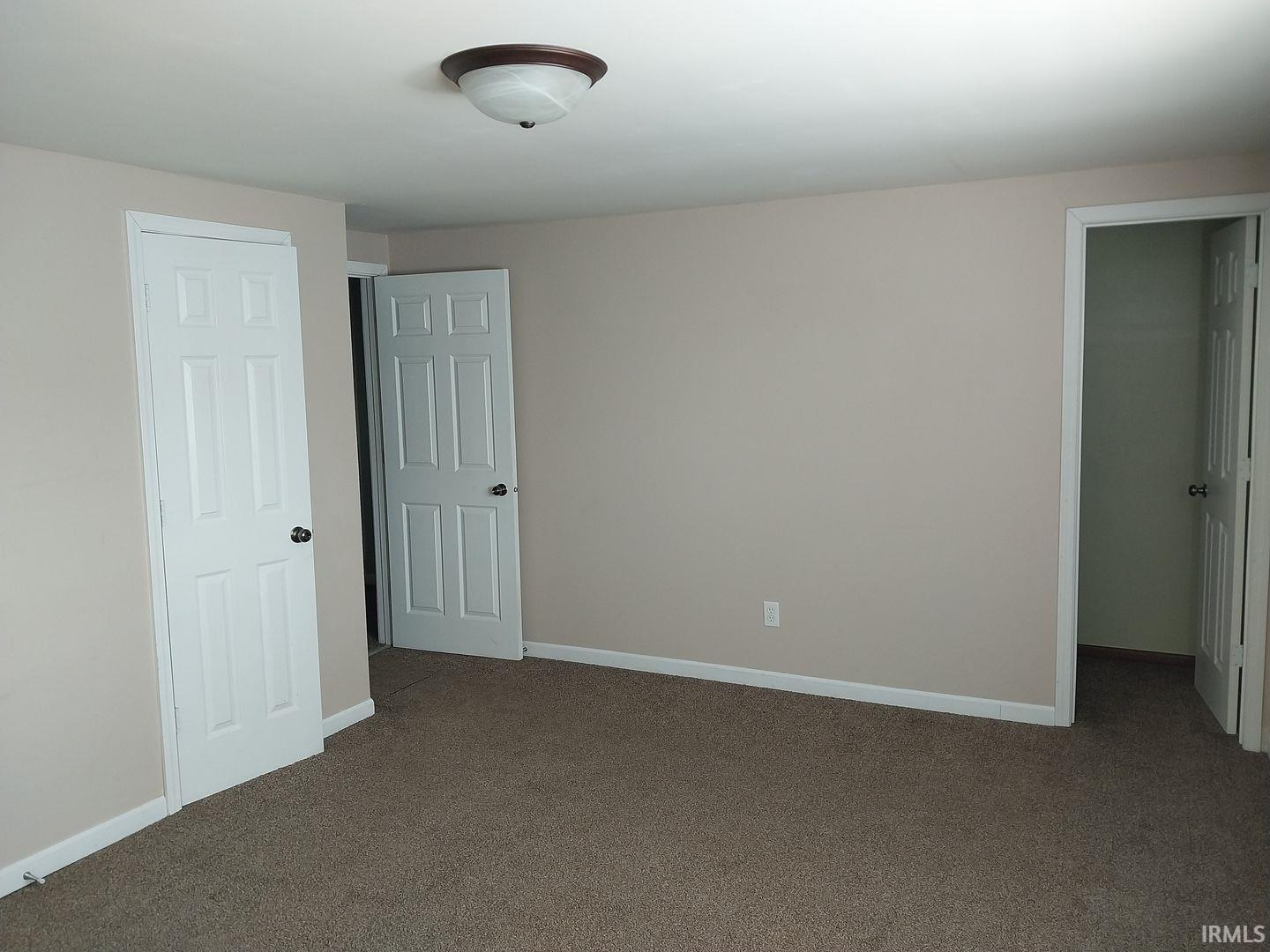 127 West Jackson Street, Unit 22 22 Galveston, IN 46932 - Photo 5 of 13