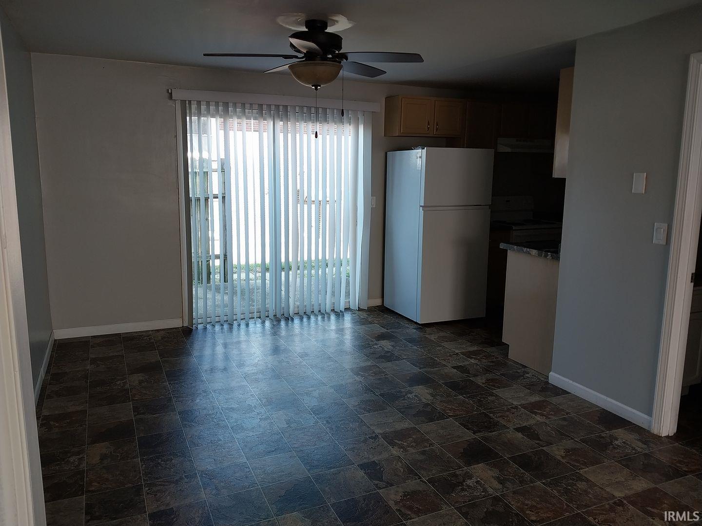 127 West Jackson Street, Unit 22 22 Galveston, IN 46932 - Photo 6 of 13