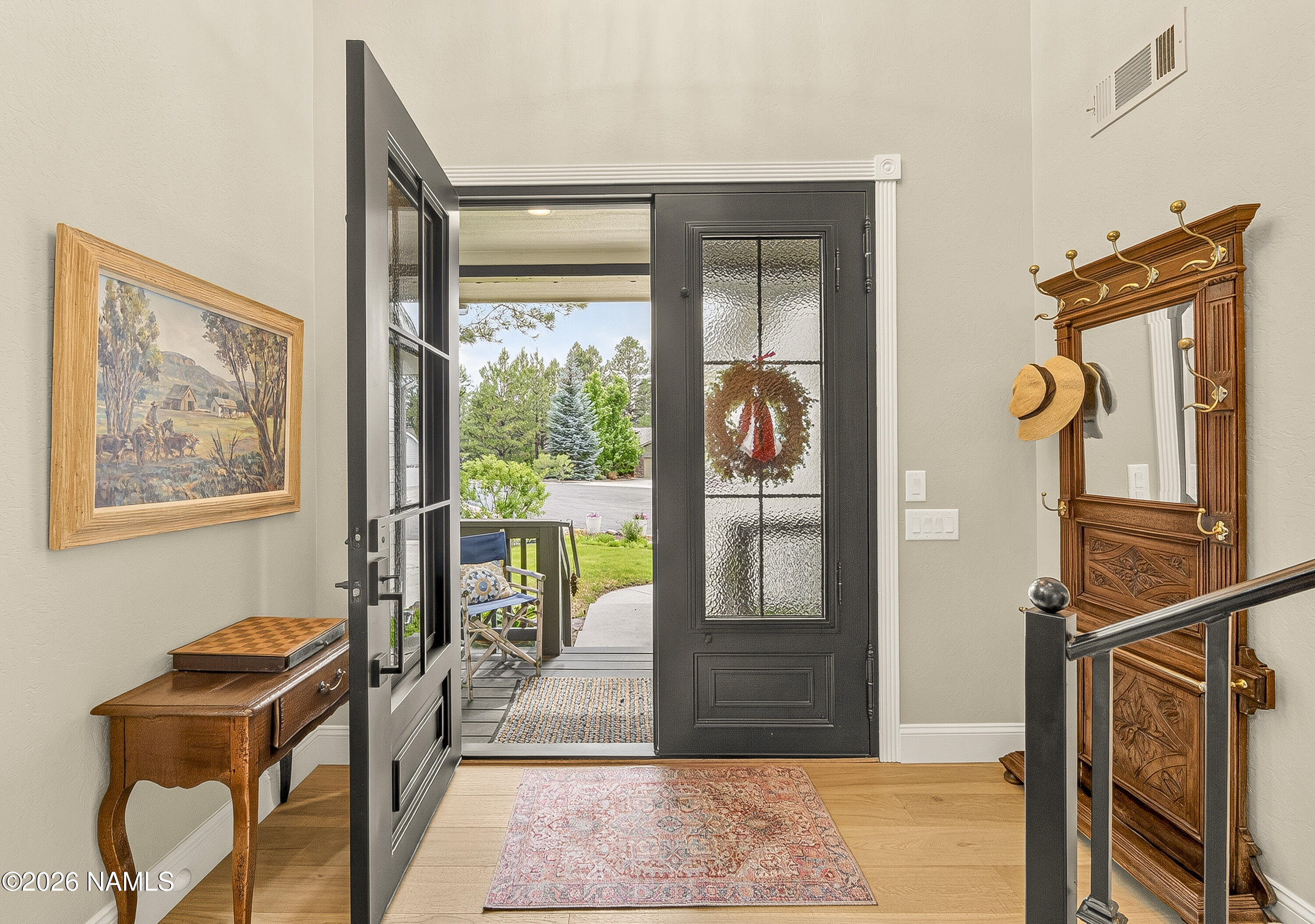 40 West Quartz Road Flagstaff, AZ 86005 - Photo 4 of 71 Front Entry Way