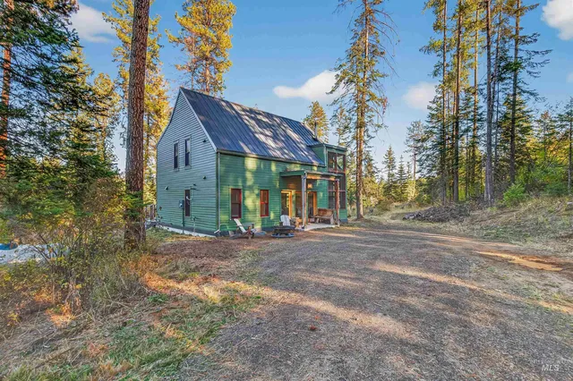 $980,000 | 1005-1009 Williams Lane, Deary, ID 83823