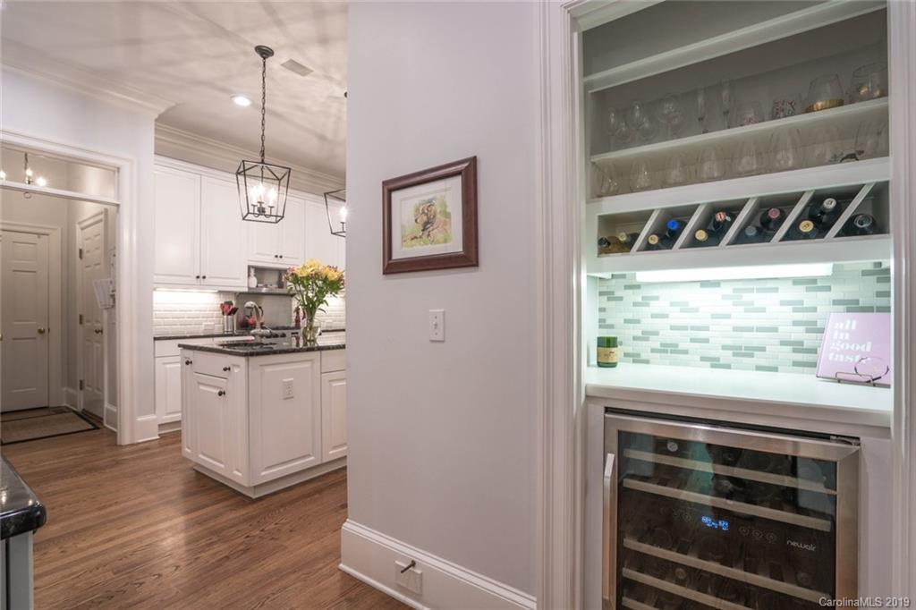 345 Pine Road Davidson, NC 28036 - Photo 7 of 41 Gallery Image 7
