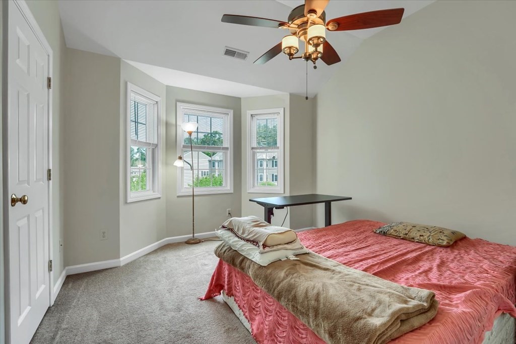 262 Littleton Road, Unit 40 Chelmsford, MA 01824 - Photo 17 of 31