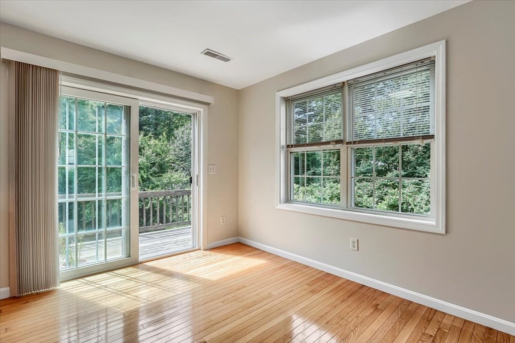 262 Littleton Road, Unit 40 Chelmsford, MA 01824 - Photo 10 of 31