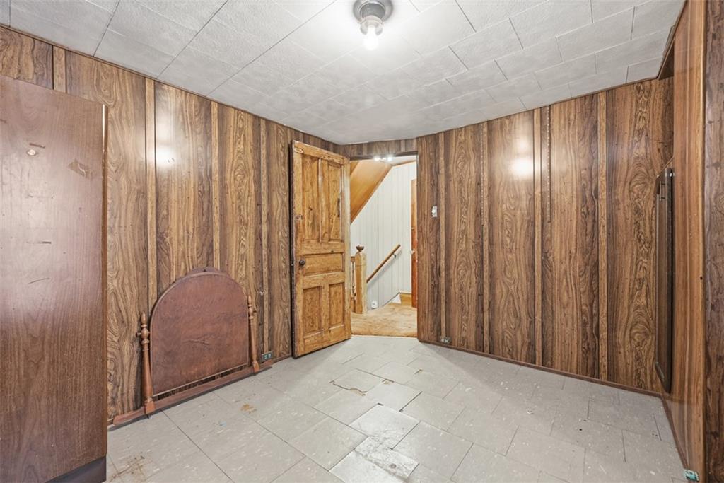 352 39th Street Pittsburgh, PA 15201 - Photo 14 of 26