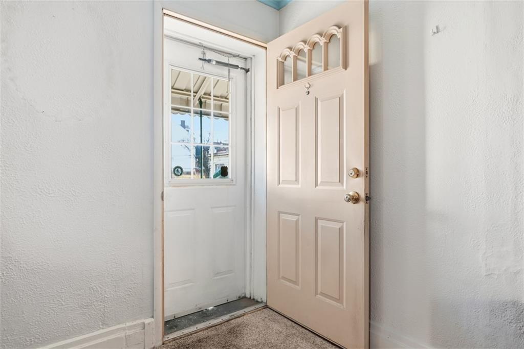 352 39th Street Pittsburgh, PA 15201 - Photo 2 of 26