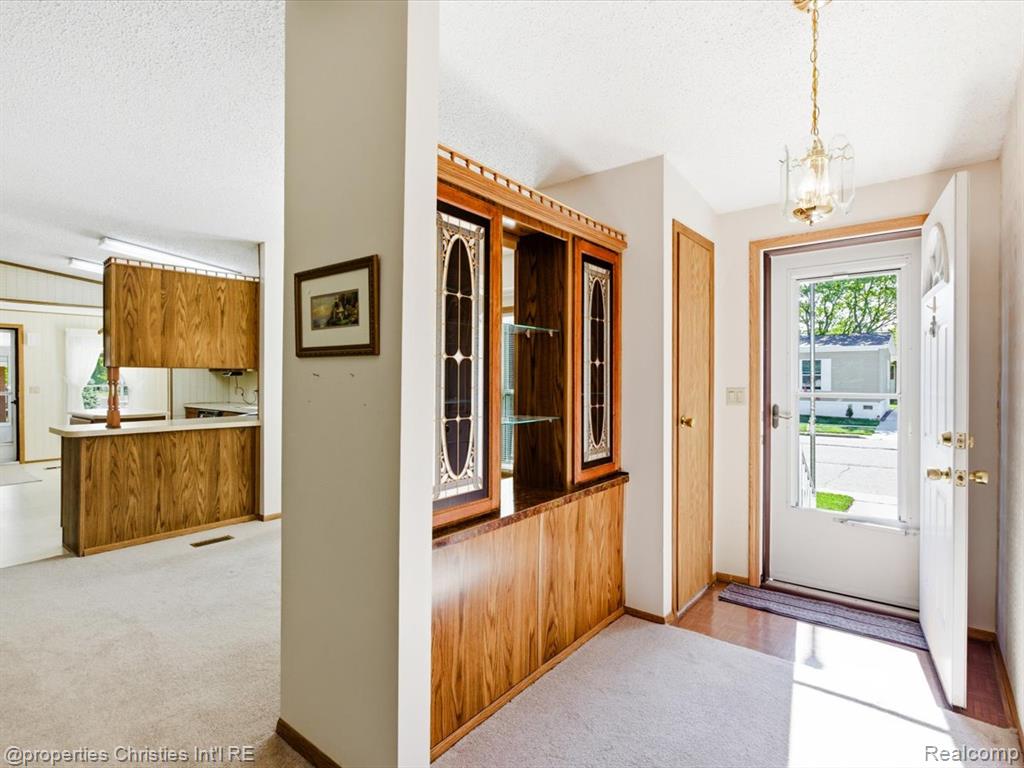 3333 Ravenswood Road, Unit 81 Marysville, MI 48040 - Photo 5 of 30