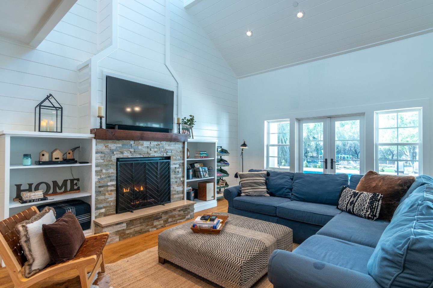 10555 Watsonville Road Gilroy, CA 95020 - Photo 15 of 79