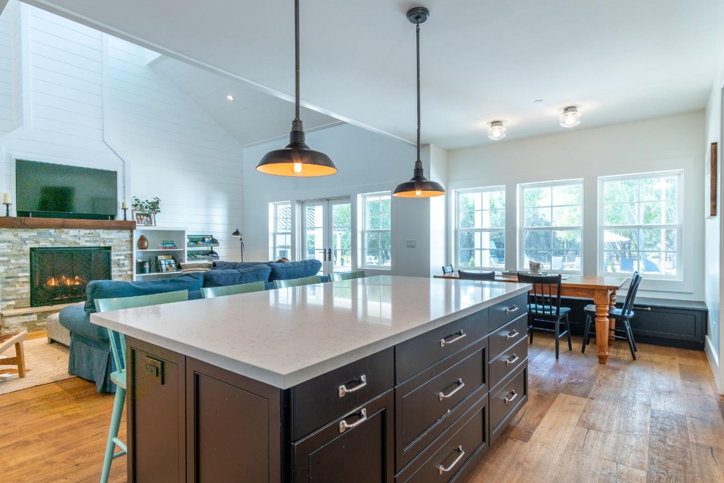 10555 Watsonville Road Gilroy, CA 95020 - Photo 17 of 79