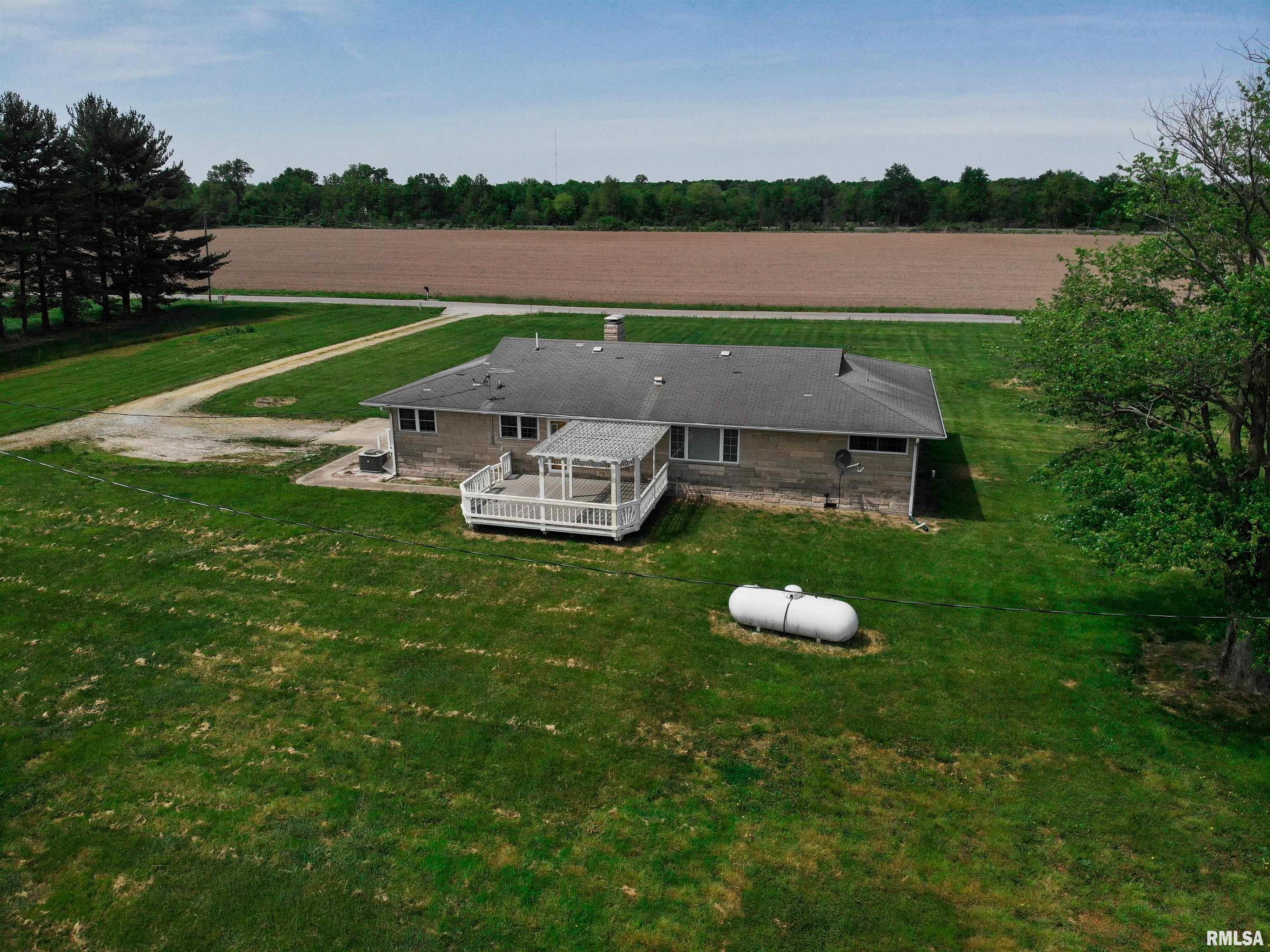 910 Middleton Street Iuka, IL 62849 - Photo 43 of 57