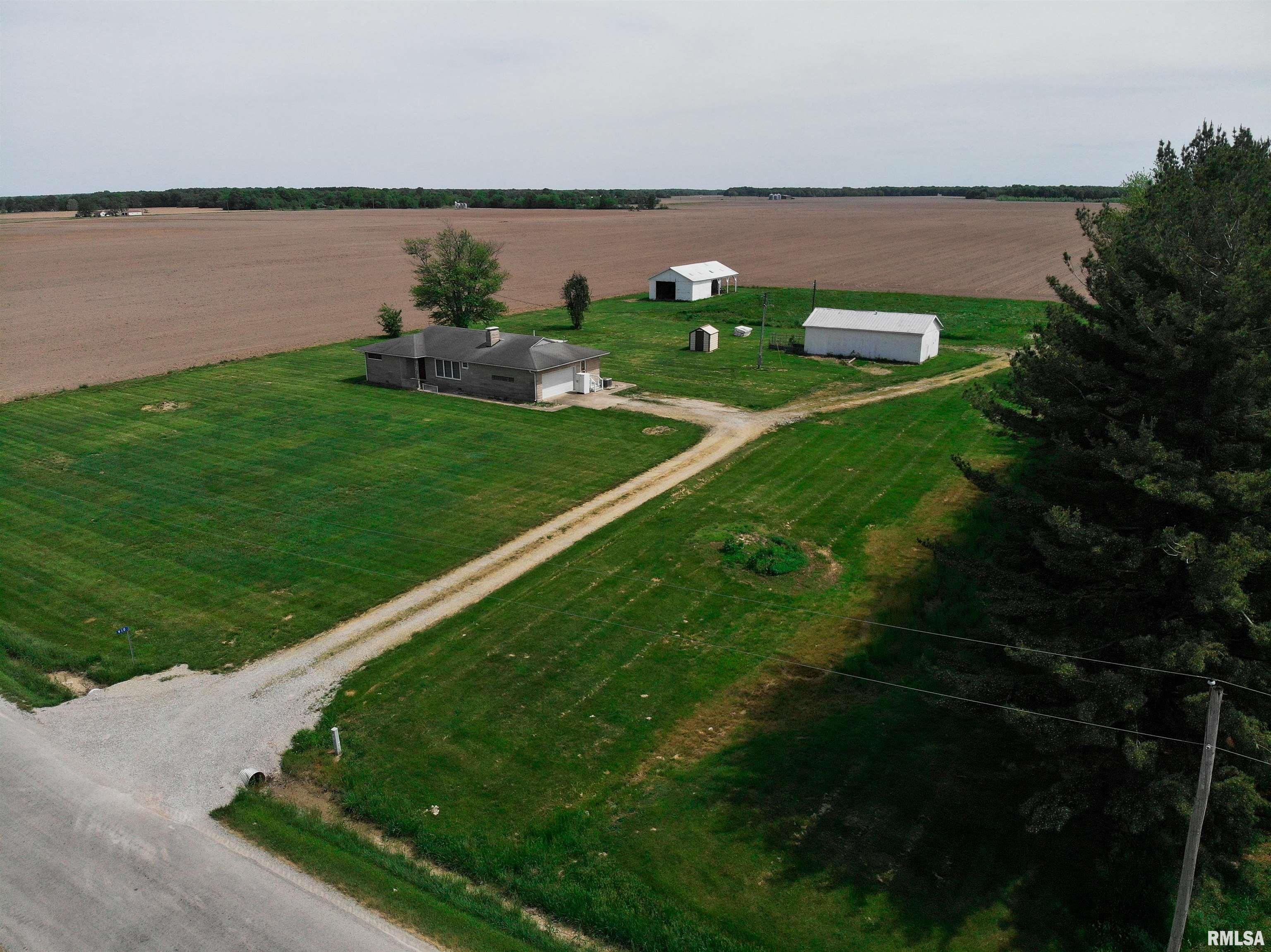 910 Middleton Street Iuka, IL 62849 - Photo 46 of 57