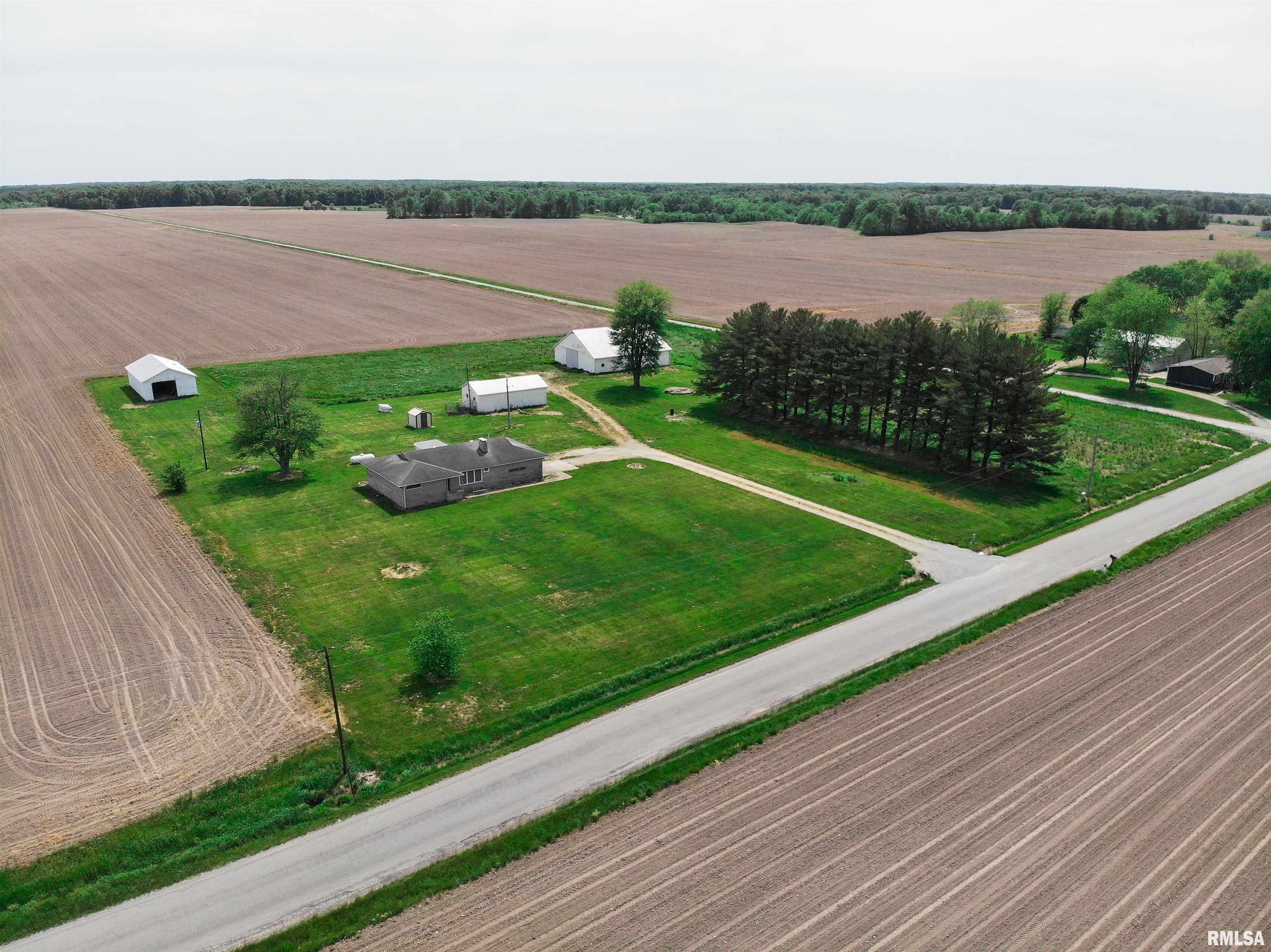 910 Middleton Street Iuka, IL 62849 - Photo 47 of 57