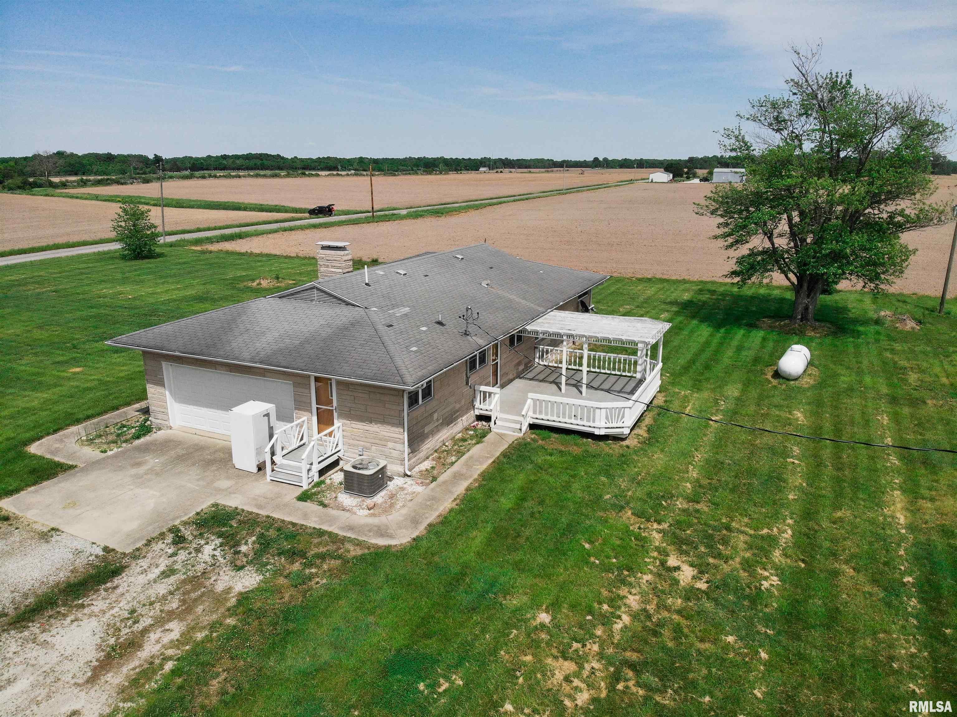910 Middleton Street Iuka, IL 62849 - Photo 50 of 57