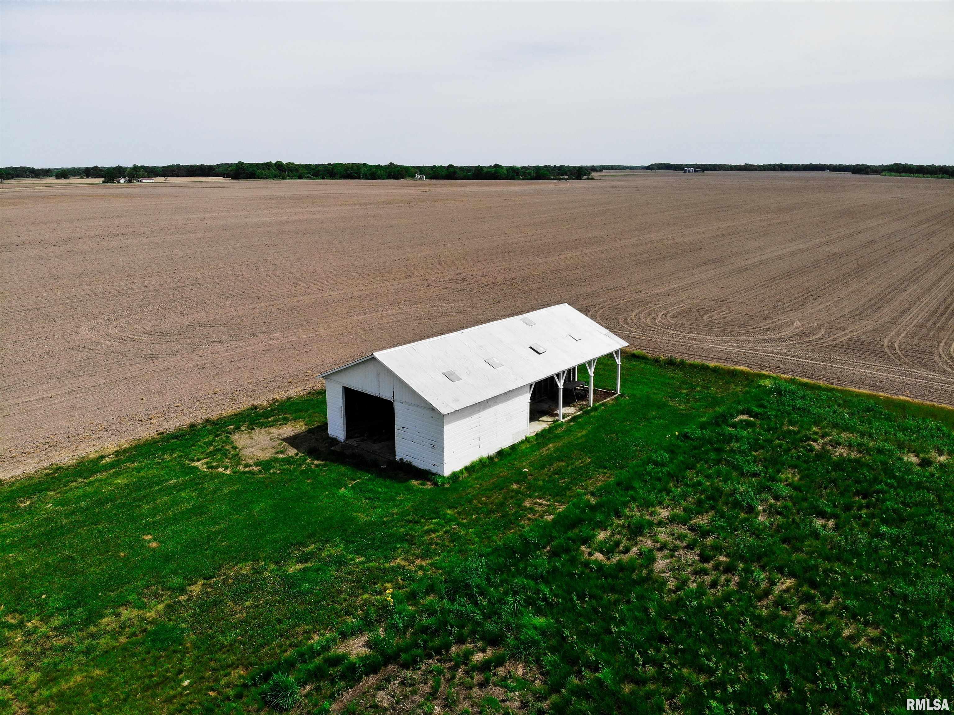 910 Middleton Street Iuka, IL 62849 - Photo 52 of 57