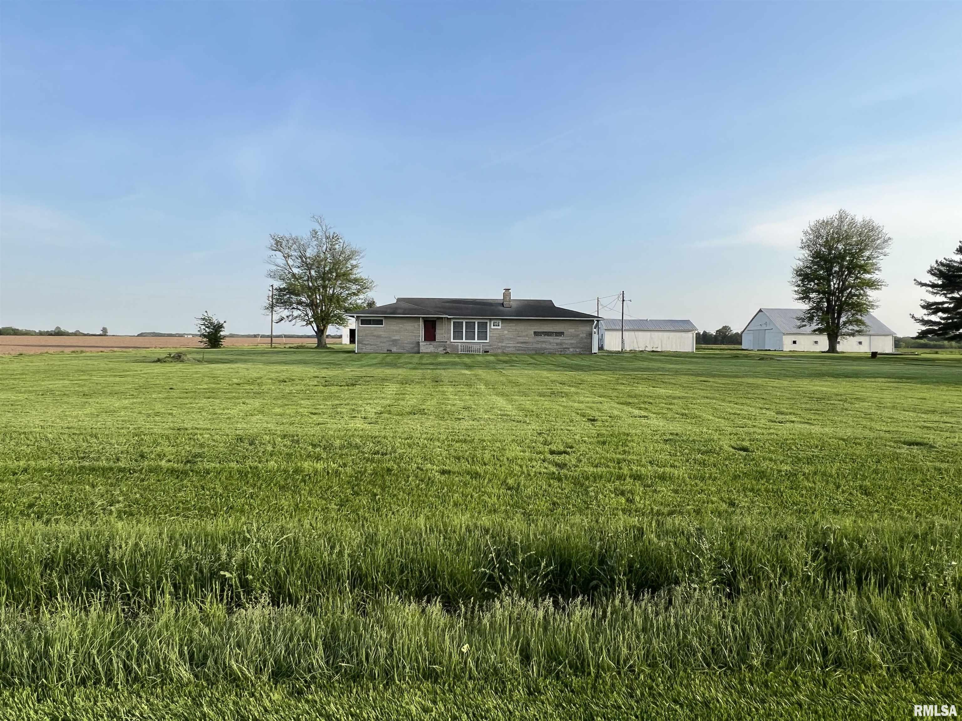 910 Middleton Street Iuka, IL 62849 - Photo 54 of 57