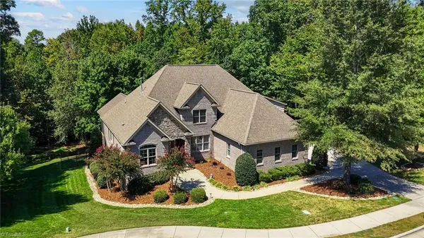 $939,000 | 2849 St Giles Court, High Point, NC 27262