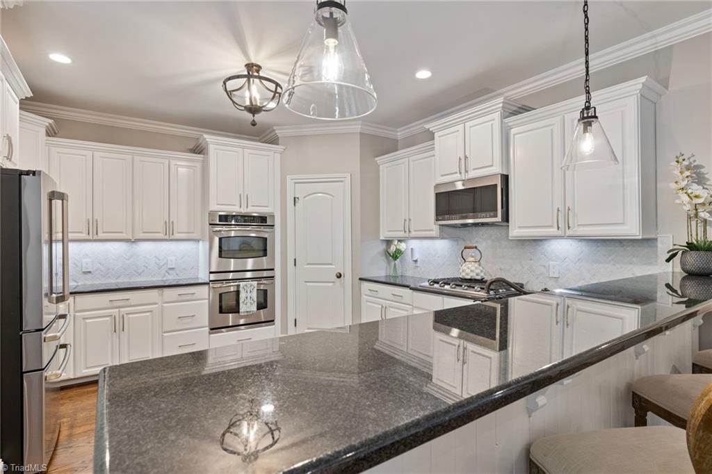 2849 St Giles Court High Point, NC 27262 - Photo 18 of 48