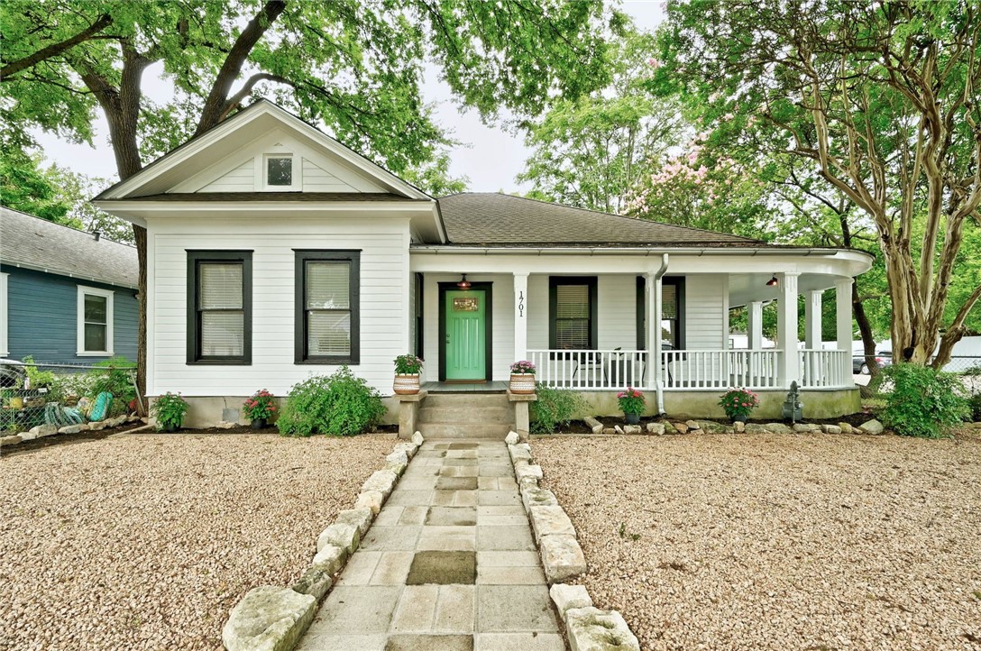 1701 Willow Street Austin, TX 78702 - Photo 1 of 1