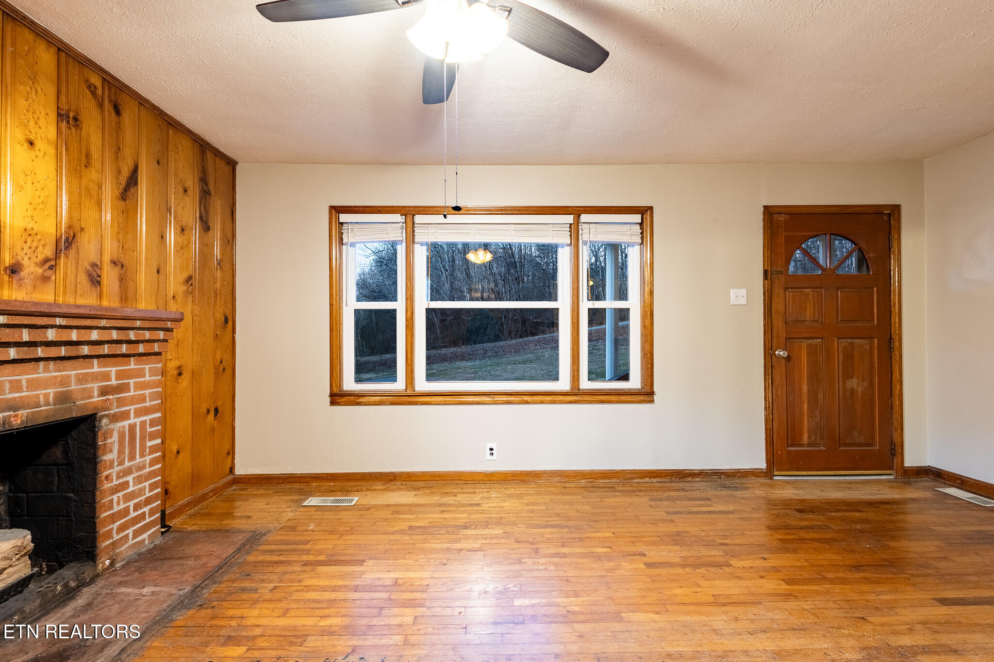 8418 Coppock Road Corryton, TN 37721 - Photo 7 of 42 1N9A8511-HDR