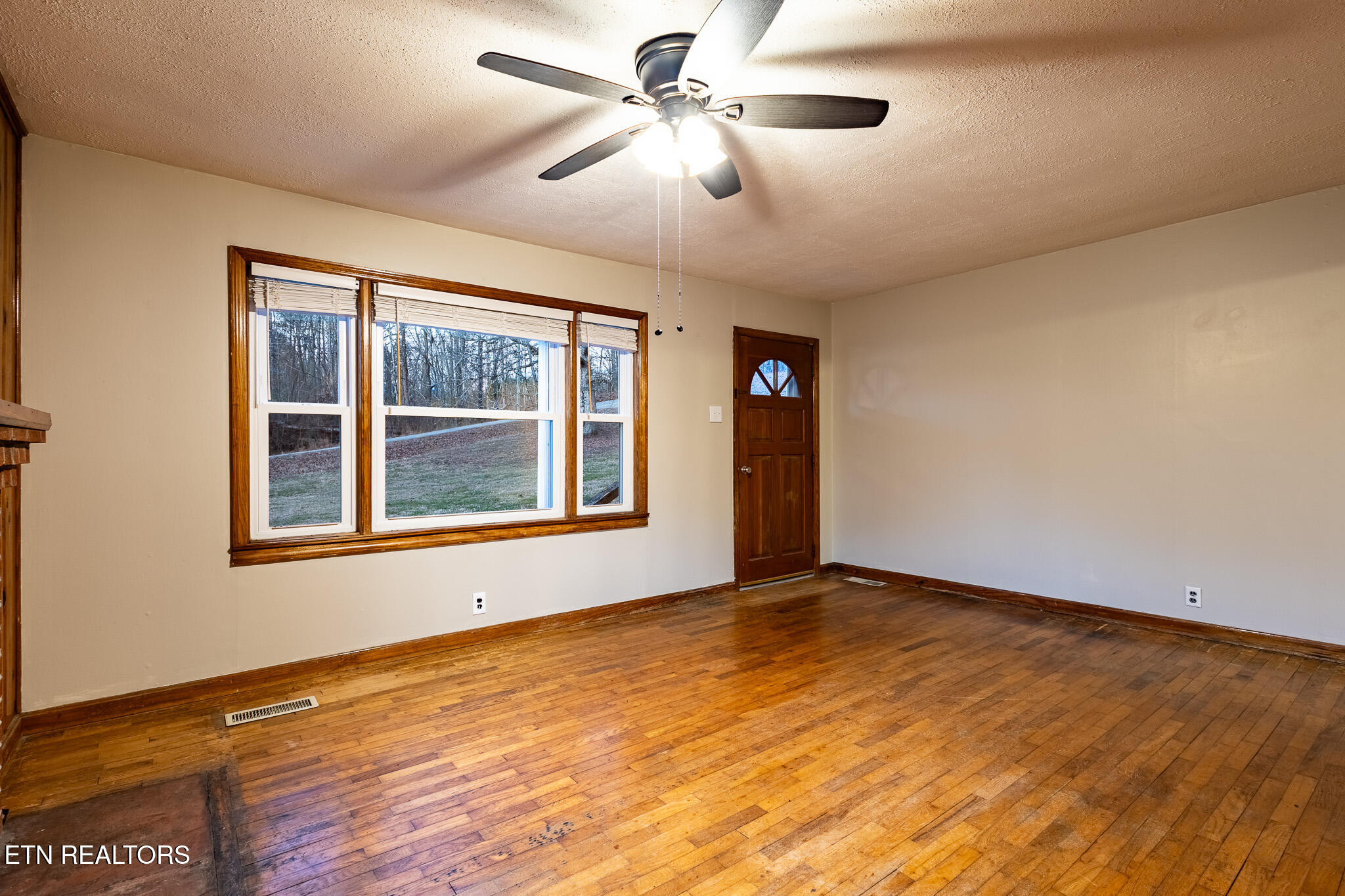 8418 Coppock Road Corryton, TN 37721 - Photo 8 of 42 1N9A8506-HDR