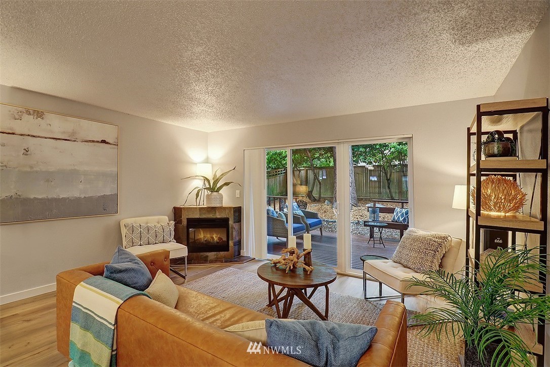 7811 218th Street Southwest, Unit 34 Edmonds, WA 98026 - Photo 5 of 20 Gallery Image 5