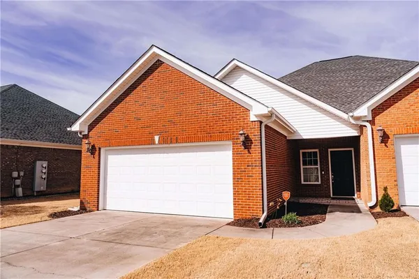 $320,000 | 106 Kensington Drive Southeast, Calhoun, GA 30701