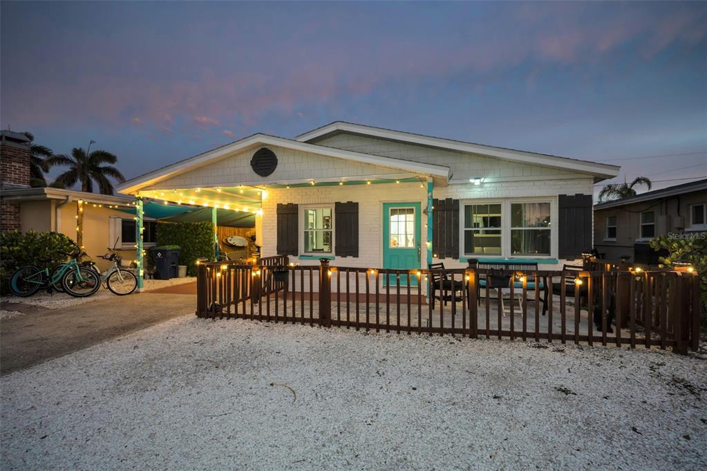 305 15th Avenue Indian Rocks Beach, FL 33785 - Photo 16 of 90