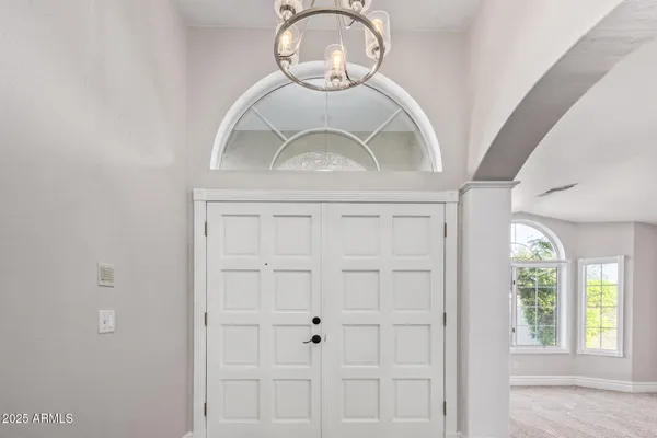 $1,224,000 | 915 West Grand Caymen Drive, Gilbert, AZ 85233