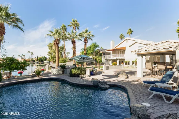 $1,224,000 | 915 West Grand Caymen Drive, Gilbert, AZ 85233