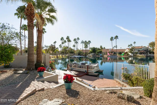$1,275,000 | 915 West Grand Caymen Drive, Gilbert, AZ 85233