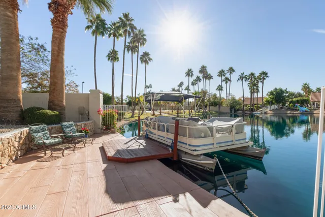 $1,275,000 | 915 West Grand Caymen Drive, Gilbert, AZ 85233