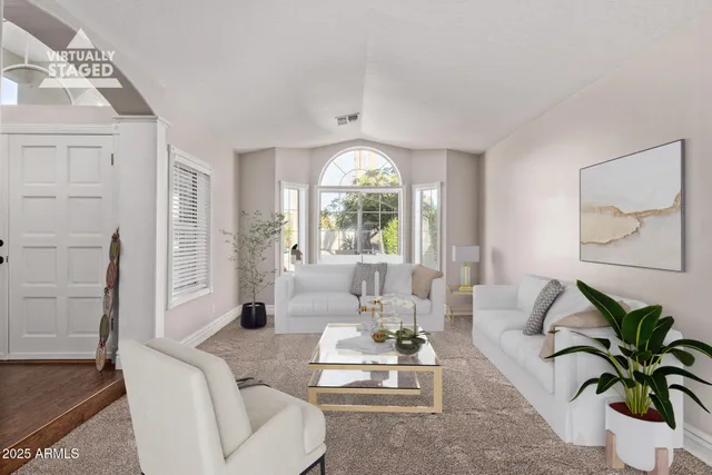 $1,275,000 | 915 West Grand Caymen Drive, Gilbert, AZ 85233