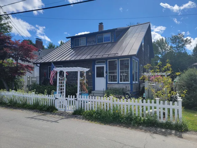 $825,000 | 7 Wayman Lane, Bar Harbor, ME 04609