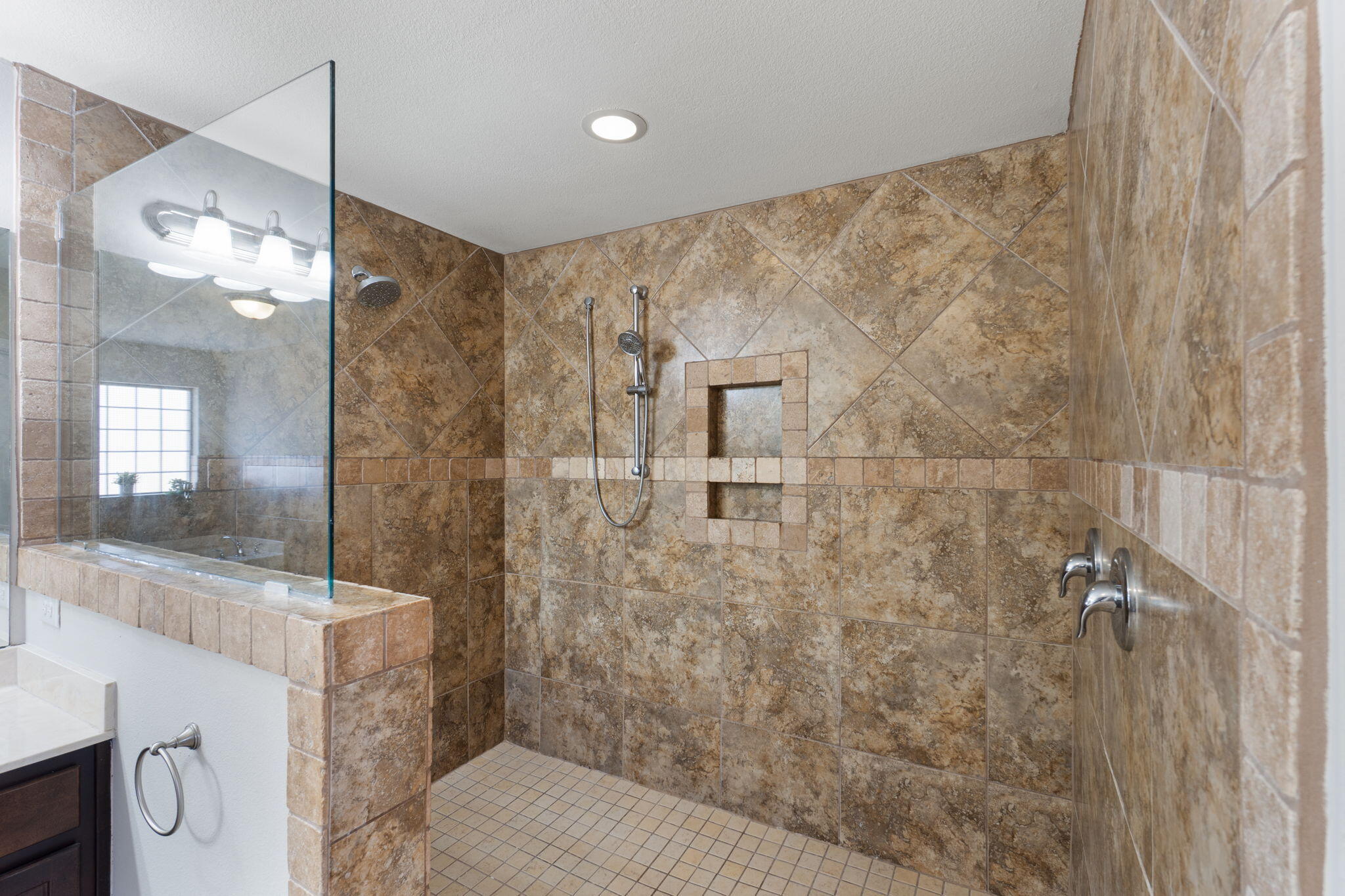 2365 Crescent Road Navarre, FL 32566 - Photo 18 of 67 18-web-or-mls-Final-3